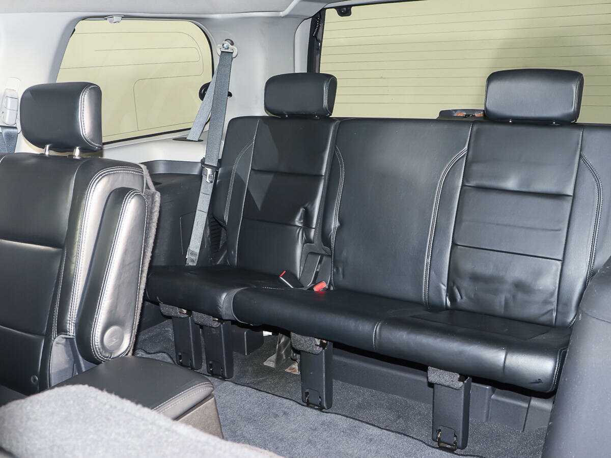 Купить Infiniti QX56, 2008, 401 050 км, фото №12