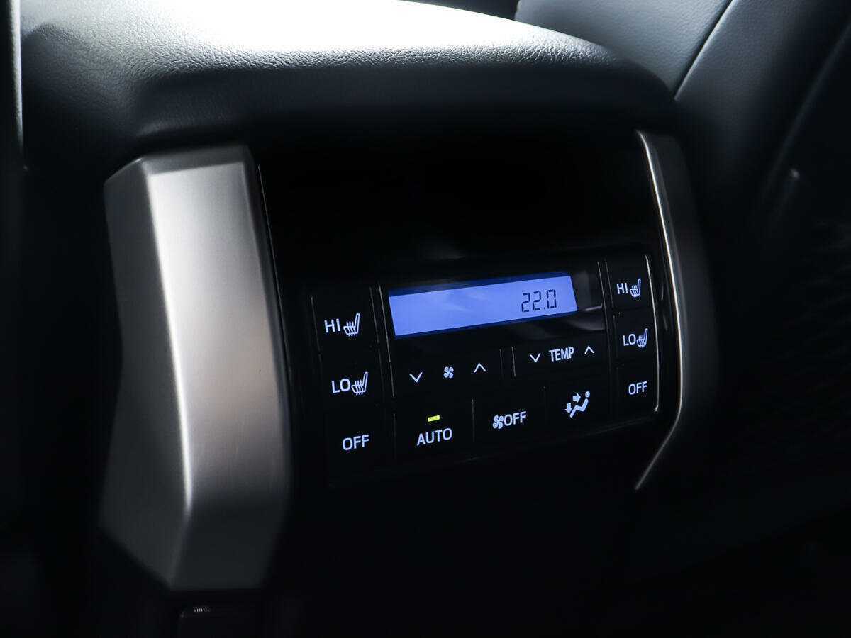 Купить Toyota Land Cruiser Prado, 2020, 51 500 км, фото №22