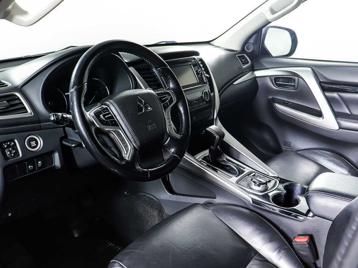 Купить Mitsubishi Pajero Sport, 2016, 91 794 км, фото №13