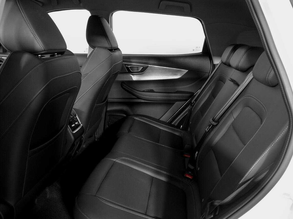 Купить CHERY Tiggo 4 Pro, 2023, 301 км, фото №10