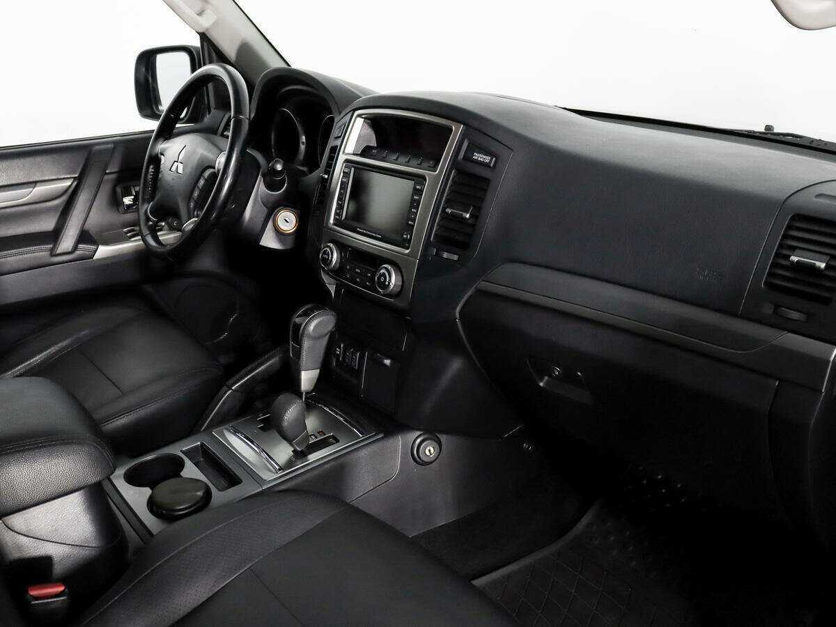Купить Mitsubishi Pajero, 2011, 86 000 км, фото №12