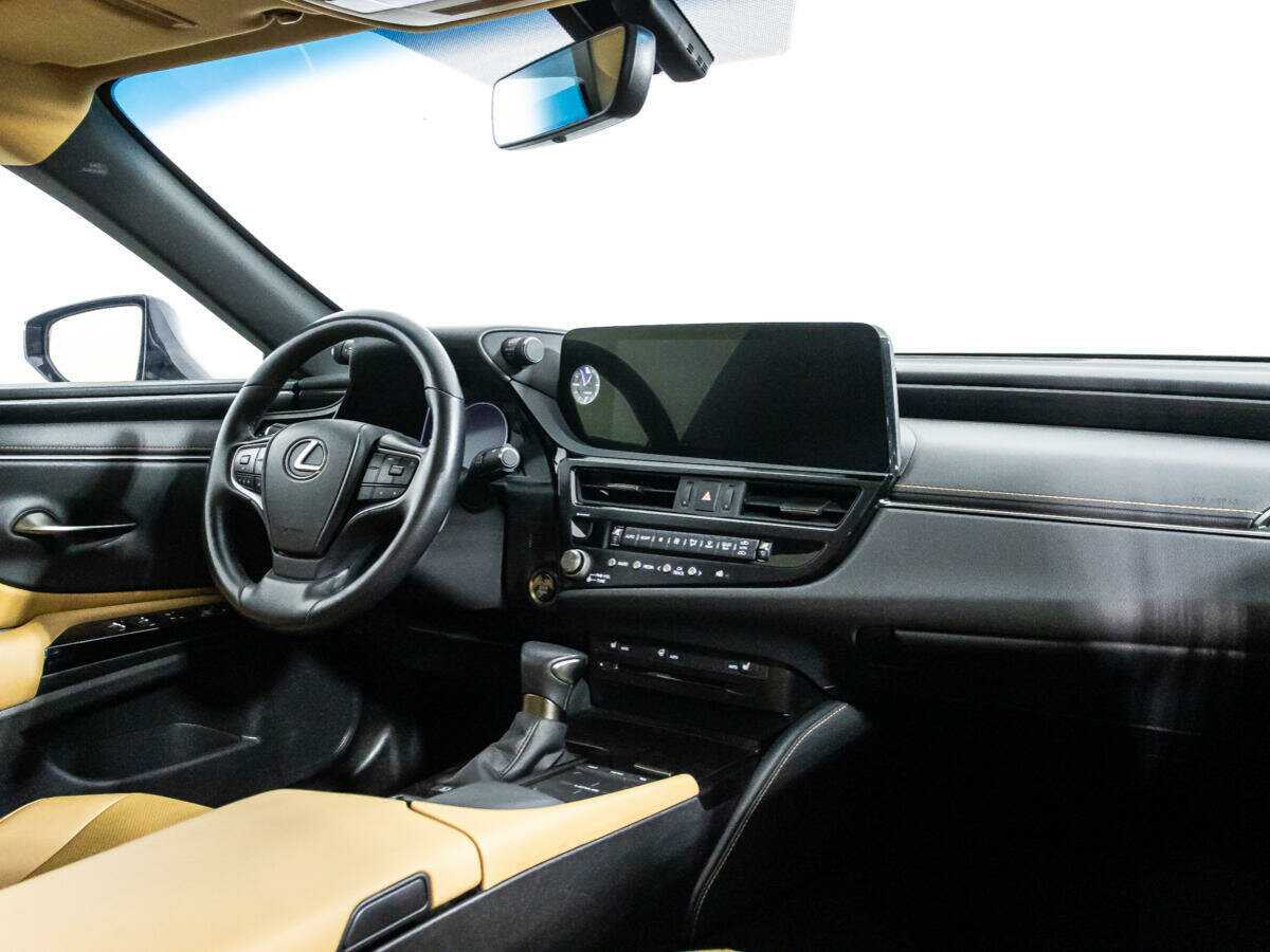 Купить Lexus ES 250, 2021, 39 426 км, фото №9