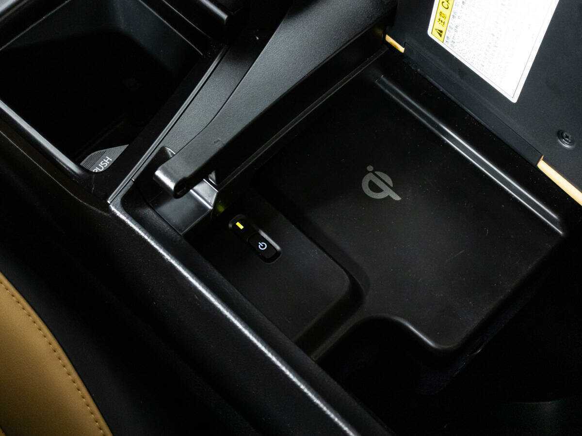 Купить Lexus ES 250, 2021, 39 426 км, фото №19