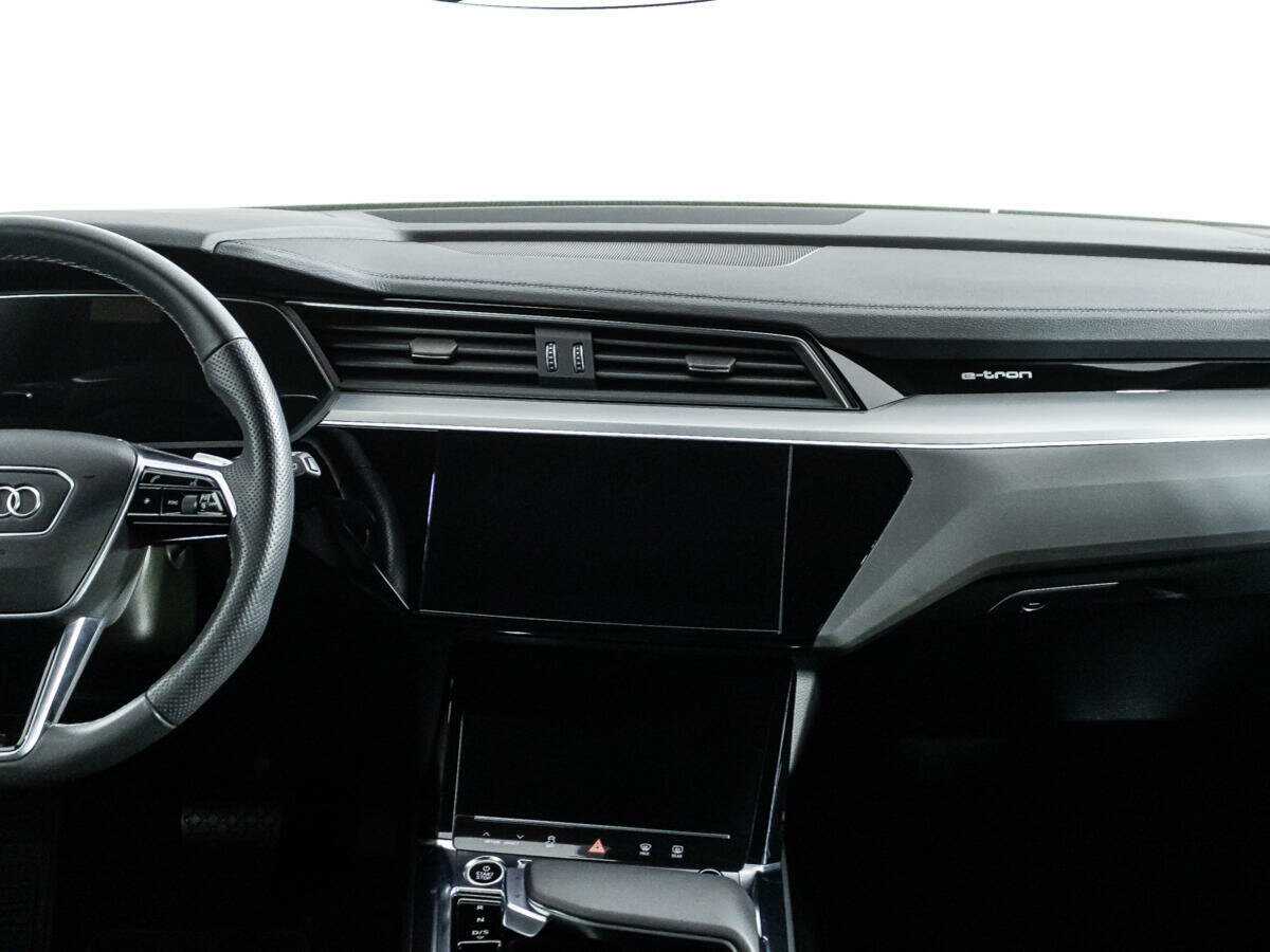 Купить Audi e-tron 50, 2022, 13 230 км, фото №12