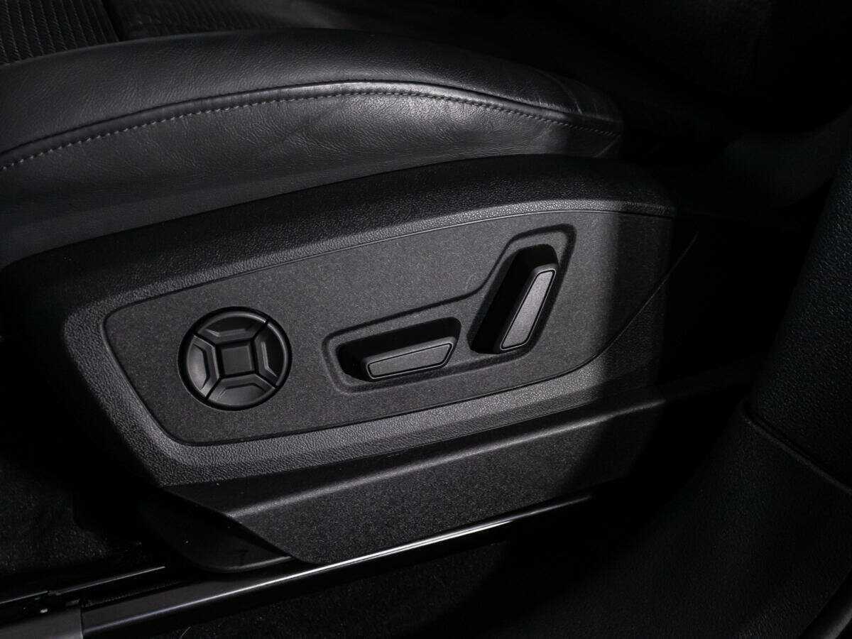 Купить Audi e-tron 50, 2022, 13 230 км, фото №19