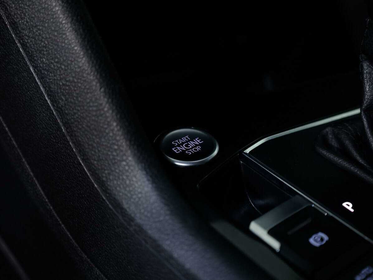 Купить Volkswagen Tiguan, 2018, 89 962 км, фото №12