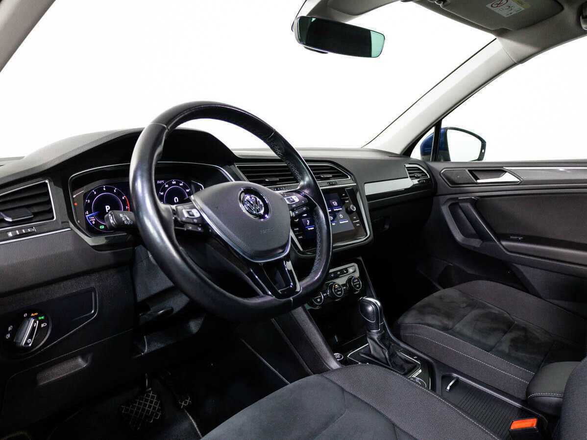 Купить Volkswagen Tiguan, 2019, 73 411 км, фото №10