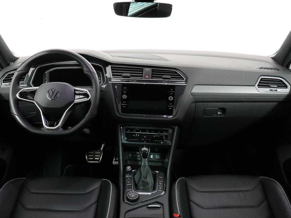 Купить Volkswagen Tiguan, 2021, 61 889 км, фото №16