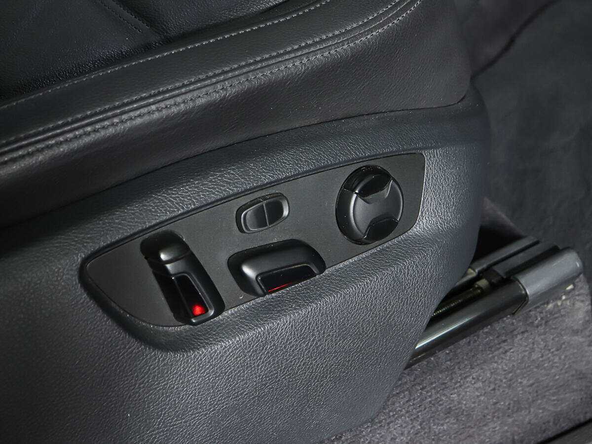 Купить Volkswagen Touareg, 2015, 104 915 км, фото №16