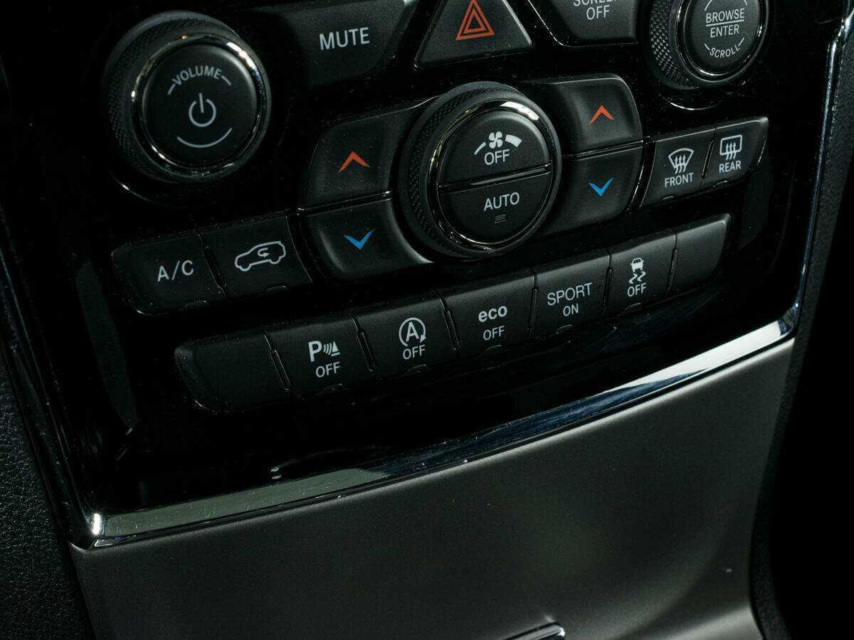 Купить Jeep Grand Cherokee, 2019, 102 301 км, фото №23