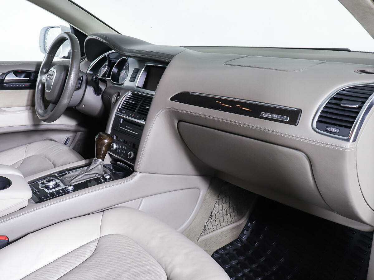 Купить Audi Q7, 2010, 231 342 км, фото №11