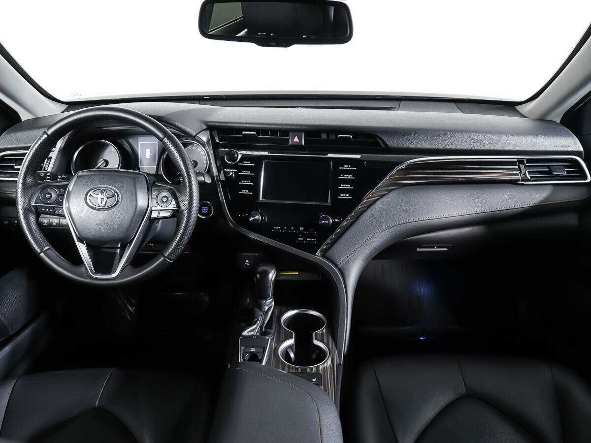 Купить Toyota Camry, 2019, 62 266 км, фото №10