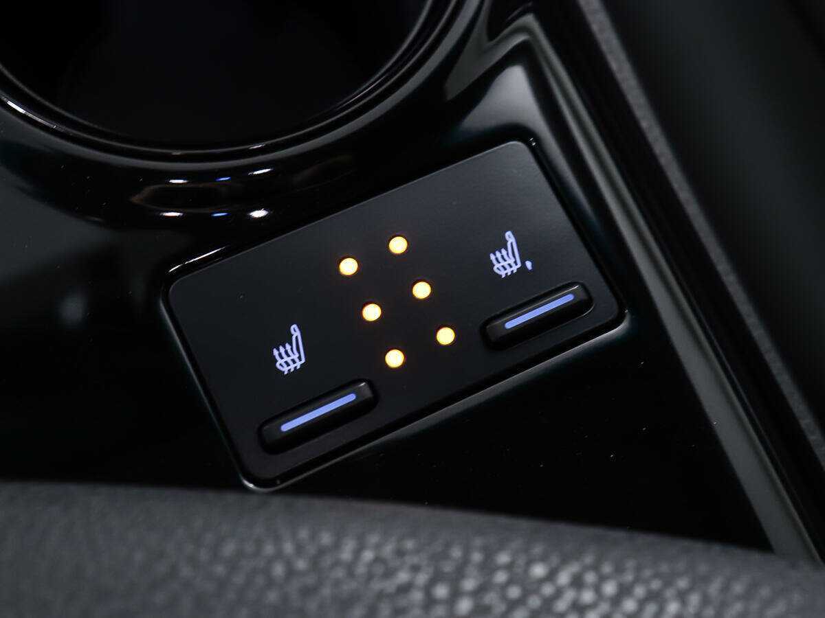 Купить Toyota Camry, 2020, 36 720 км, фото №17