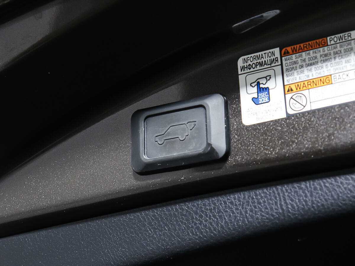 Купить Toyota RAV4, 2018, 48 714 км, фото №18