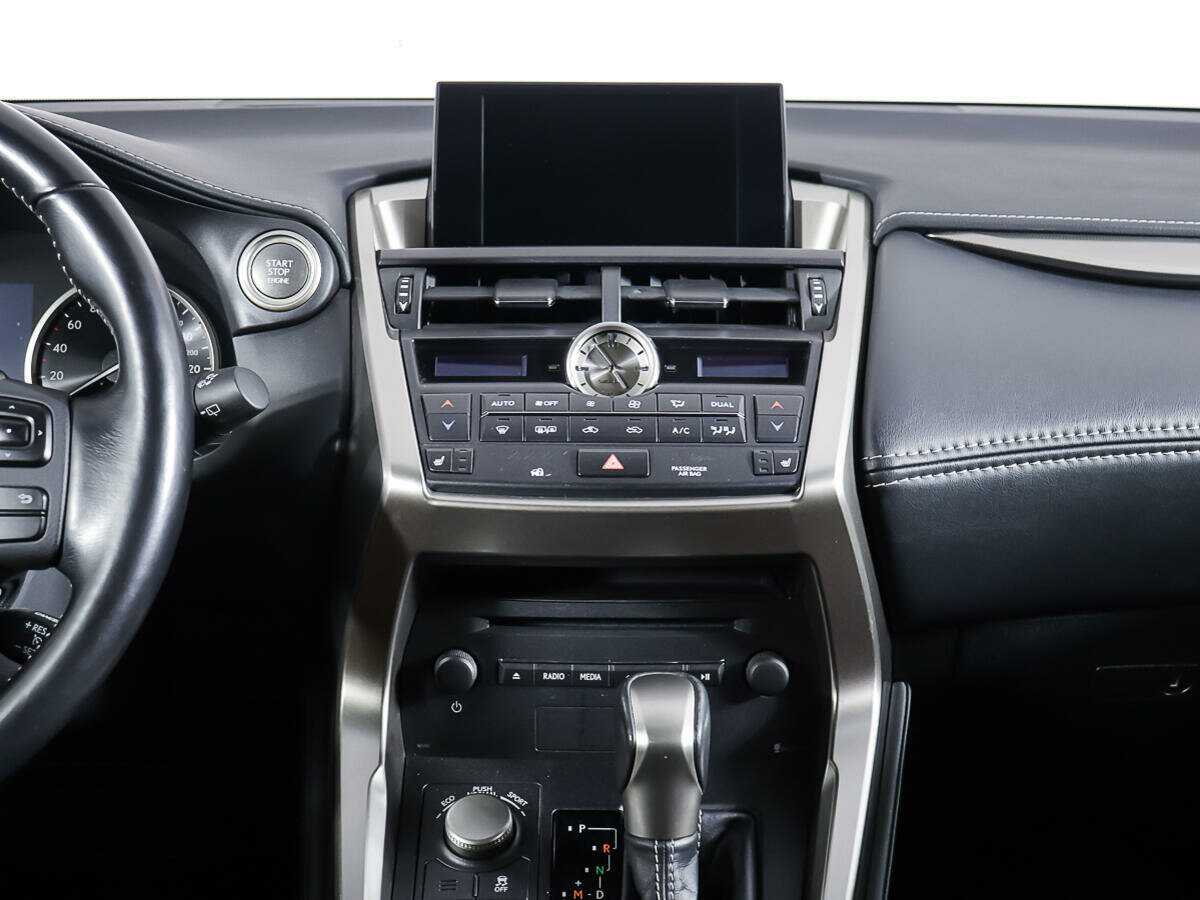 Купить Lexus NX 200t, 2016, 58 907 км, фото №9