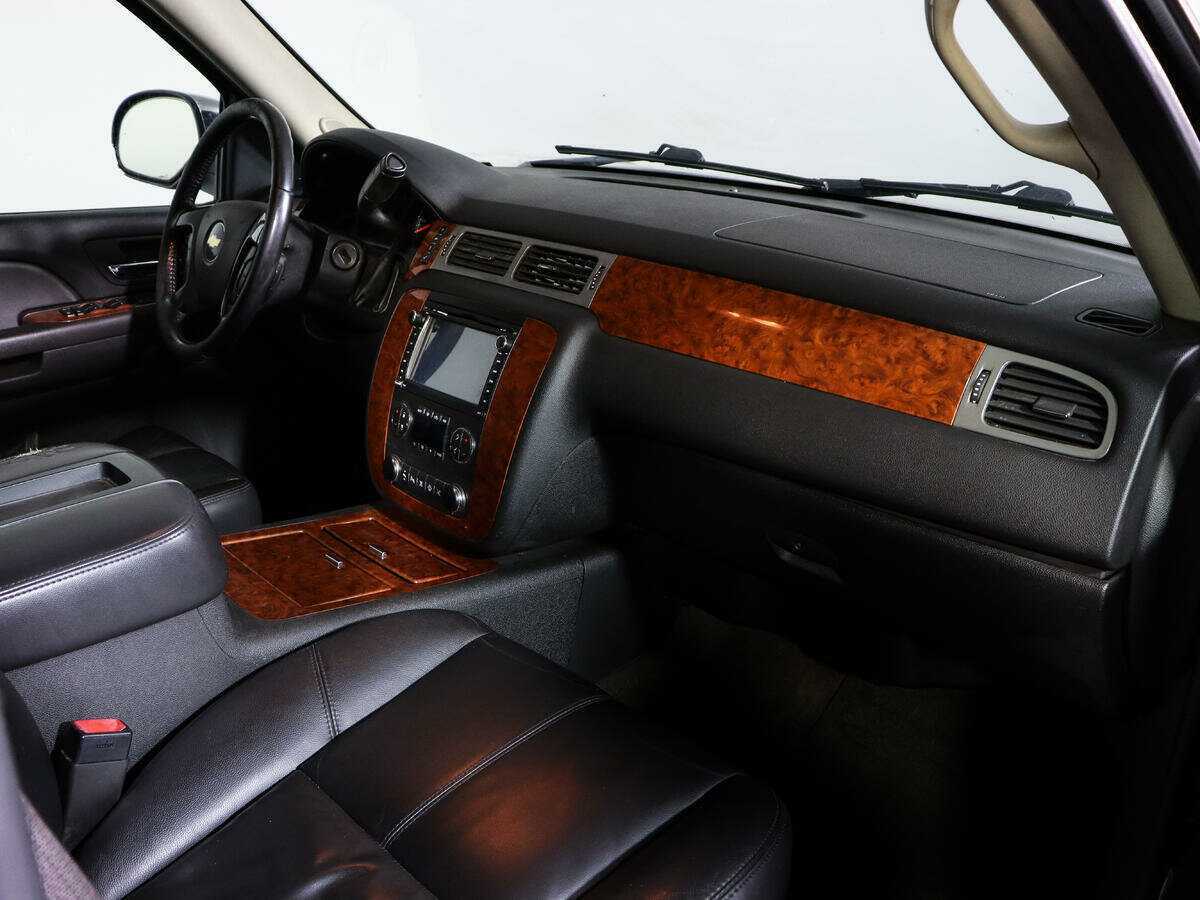 Купить Chevrolet Tahoe, 2008, 341 982 км, фото №7