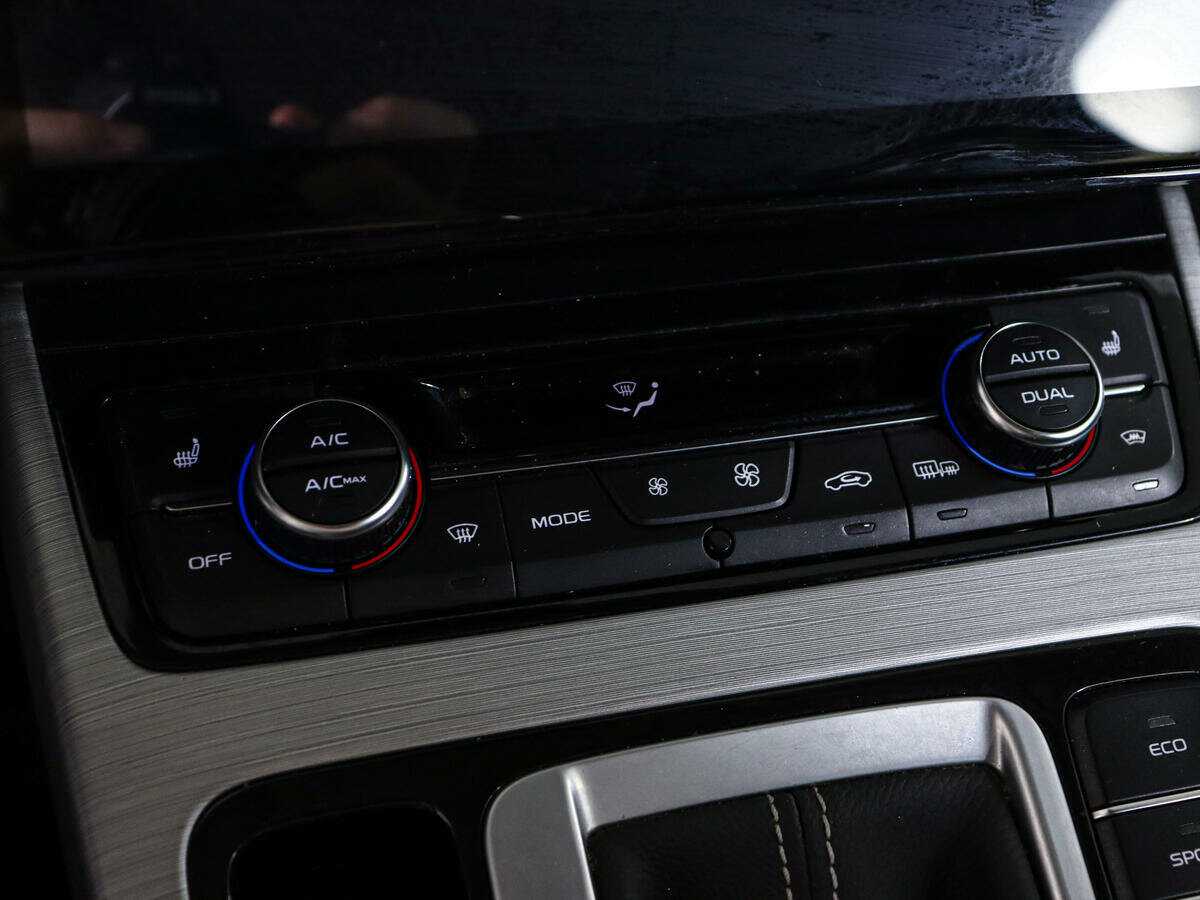 Купить Geely Atlas, 2018, 111 038 км, фото №22