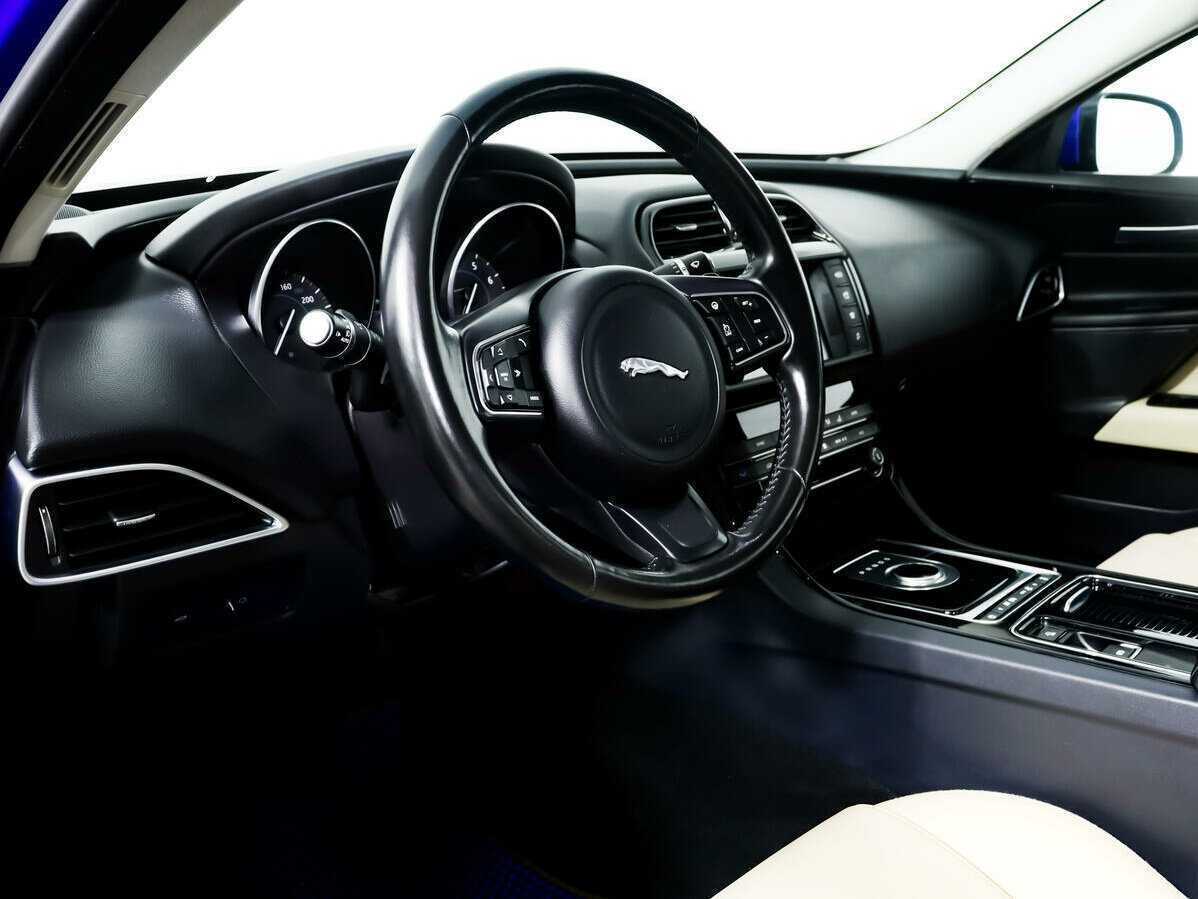 Купить Jaguar XE, 2018, 57 650 км, фото №13