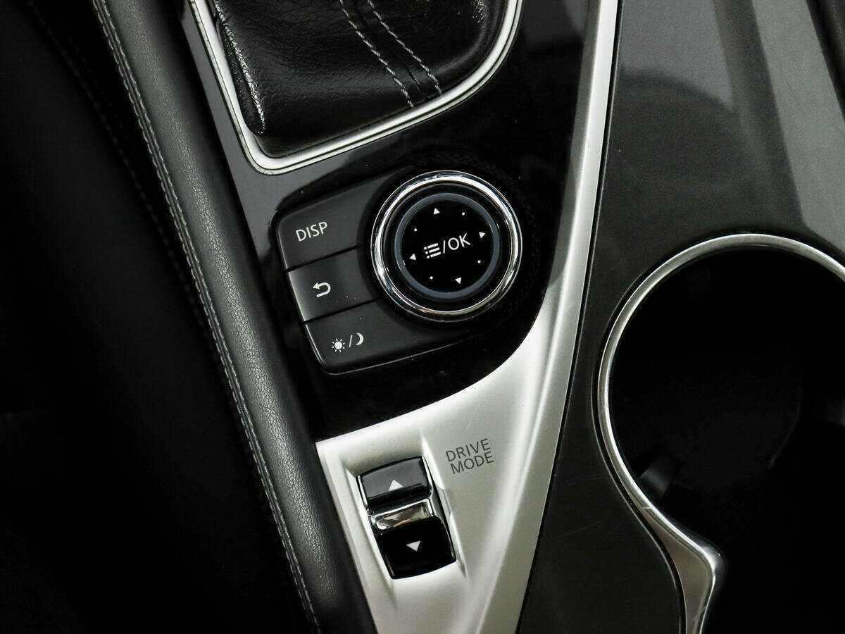 Купить Infiniti Q50, 2015, 97 313 км, фото №11