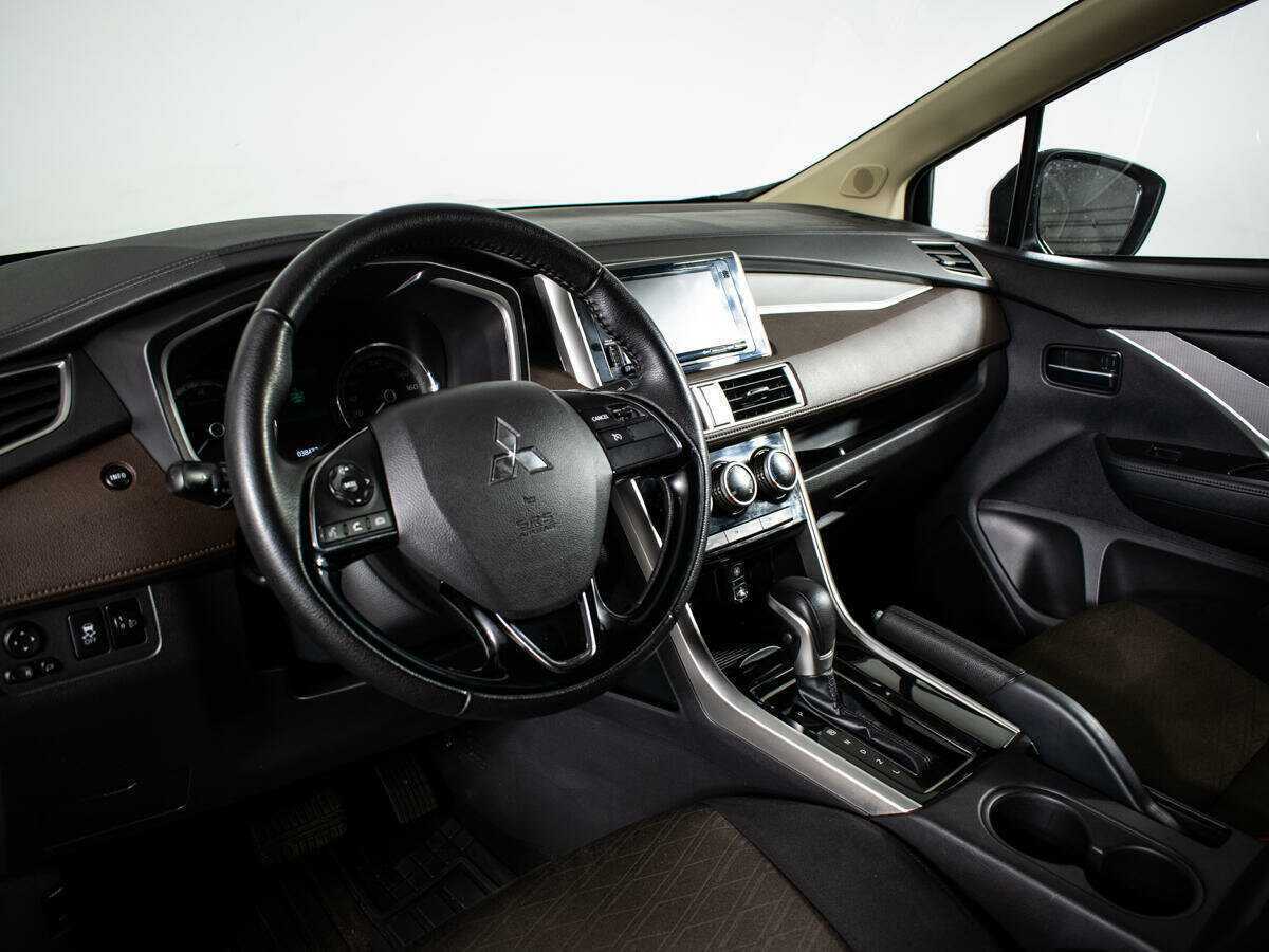 Купить Mitsubishi Xpander Cross, 2022, 38 235 км, фото №14