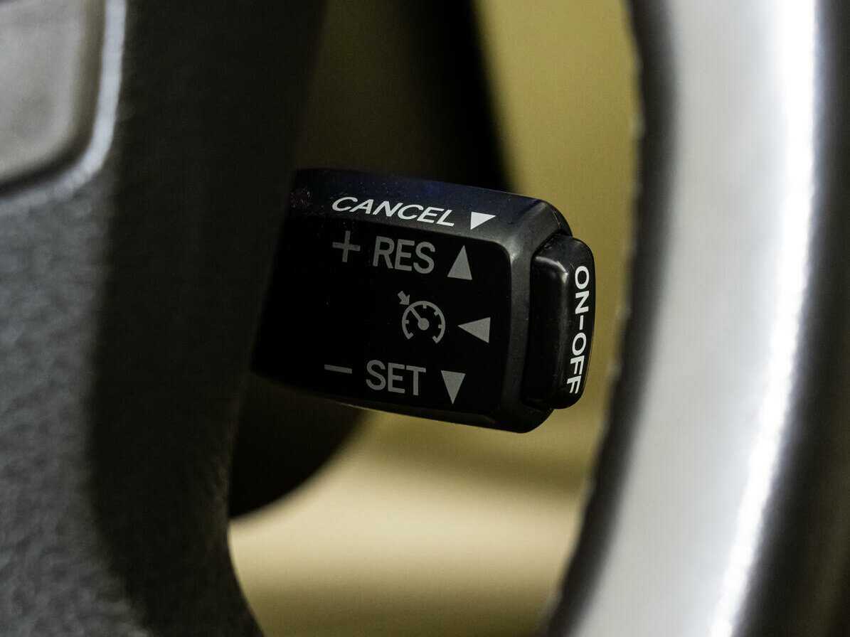 Купить Lexus LX 570, 2008, 173 277 км, фото №16