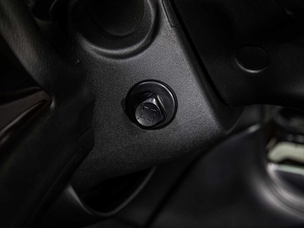 Купить Infiniti M25, 2010, 239 000 км, фото №22