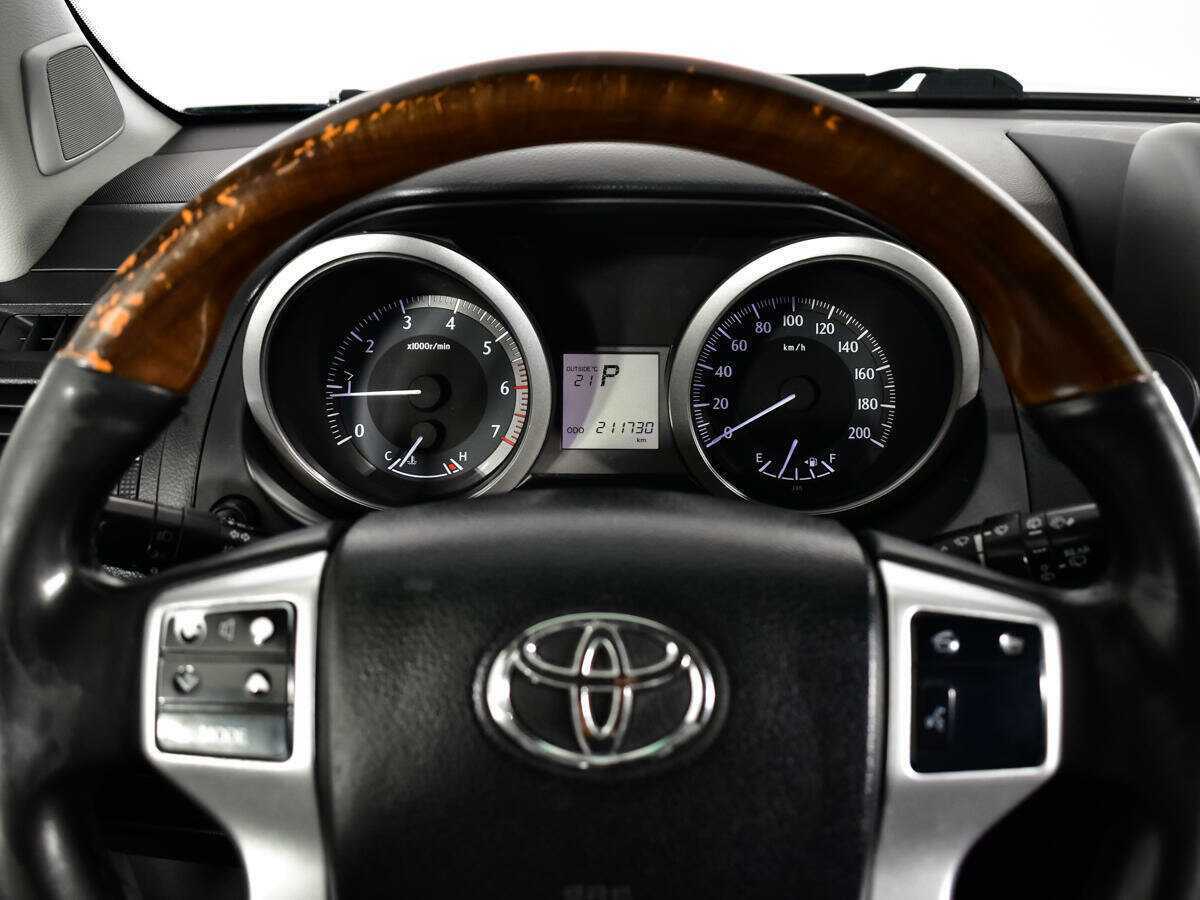 Купить Toyota Land Cruiser Prado, 2011, 211 729 км, фото №11