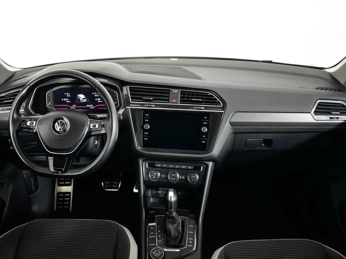 Купить Volkswagen Tiguan, 2019, 54 025 км, фото №11