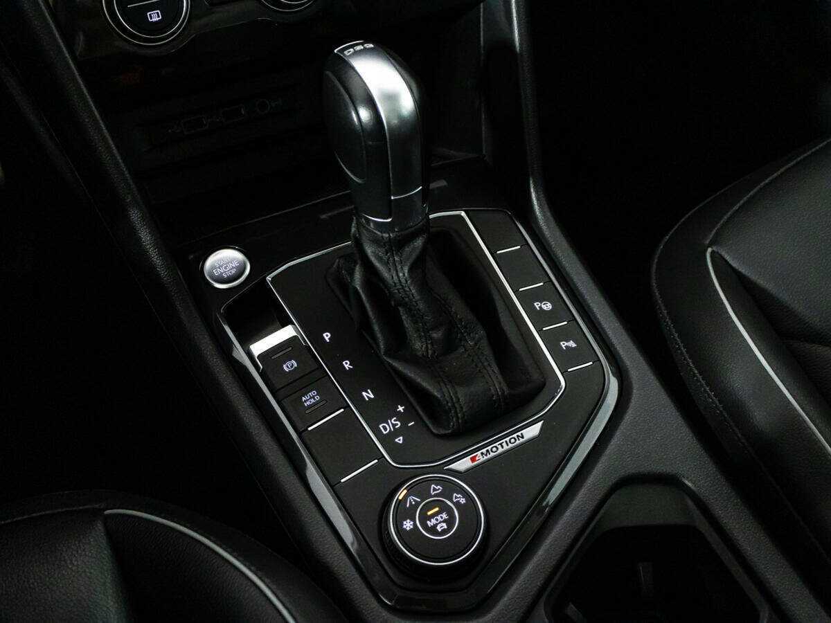 Купить Volkswagen Tiguan, 2018, 49 500 км, фото №19