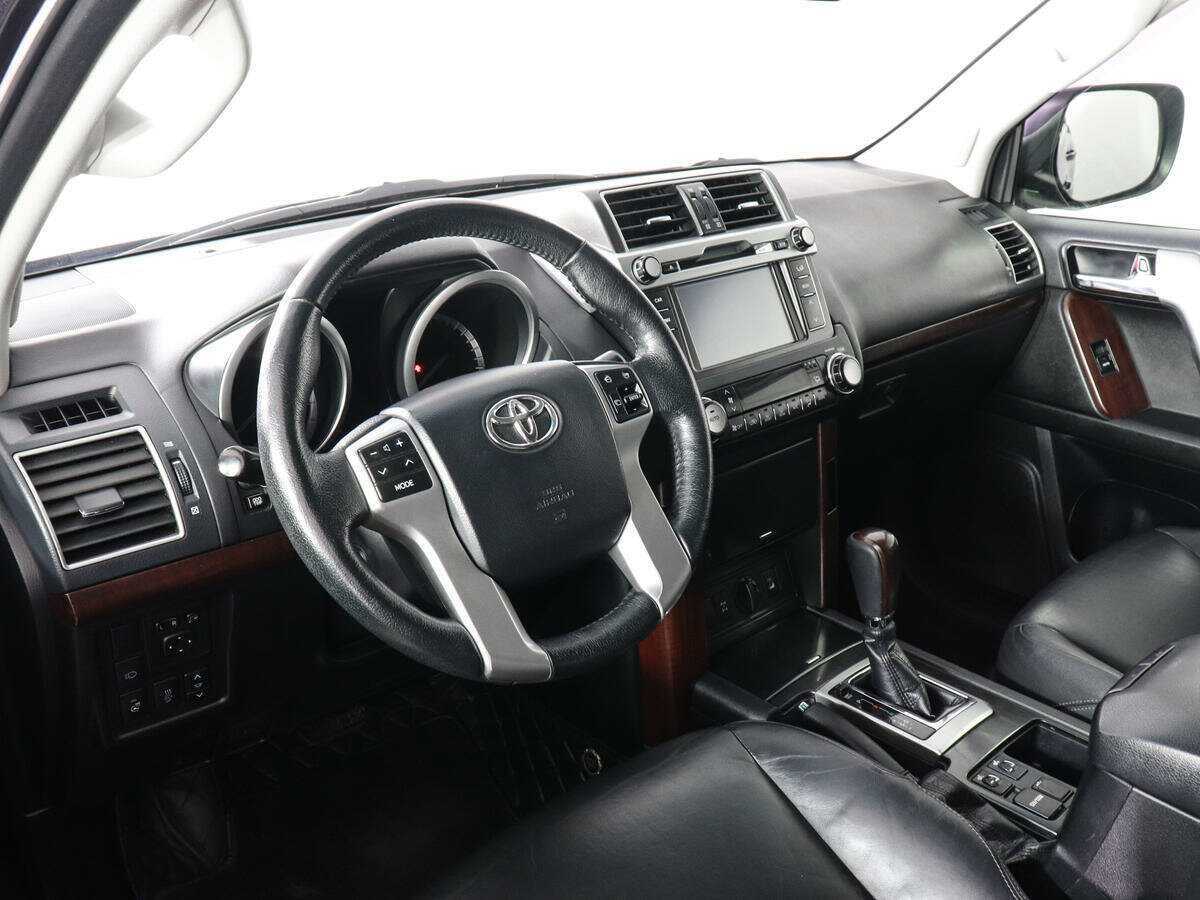 Купить Toyota Land Cruiser Prado, 2017, 309 858 км, фото №9