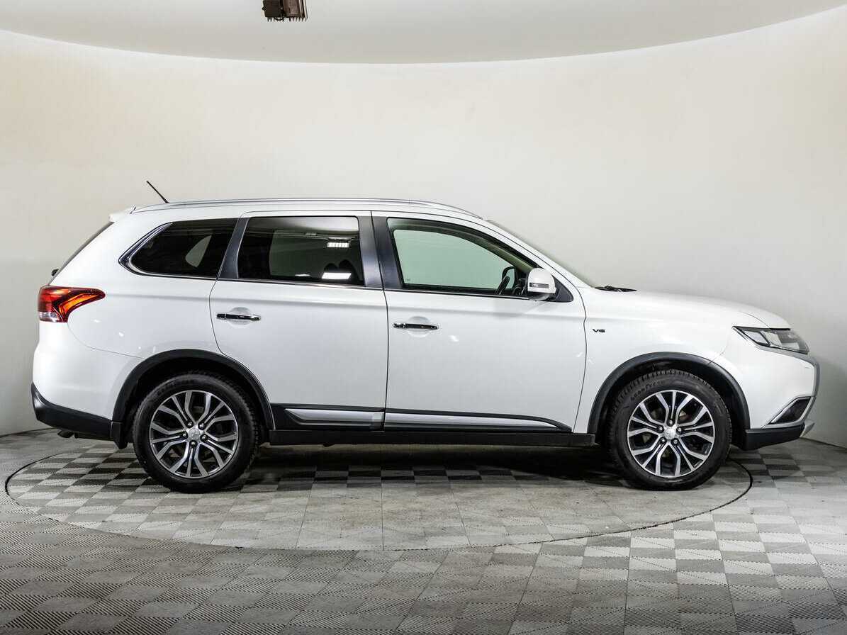 Купить Mitsubishi Outlander, 2016, 152 720 км, фото №4