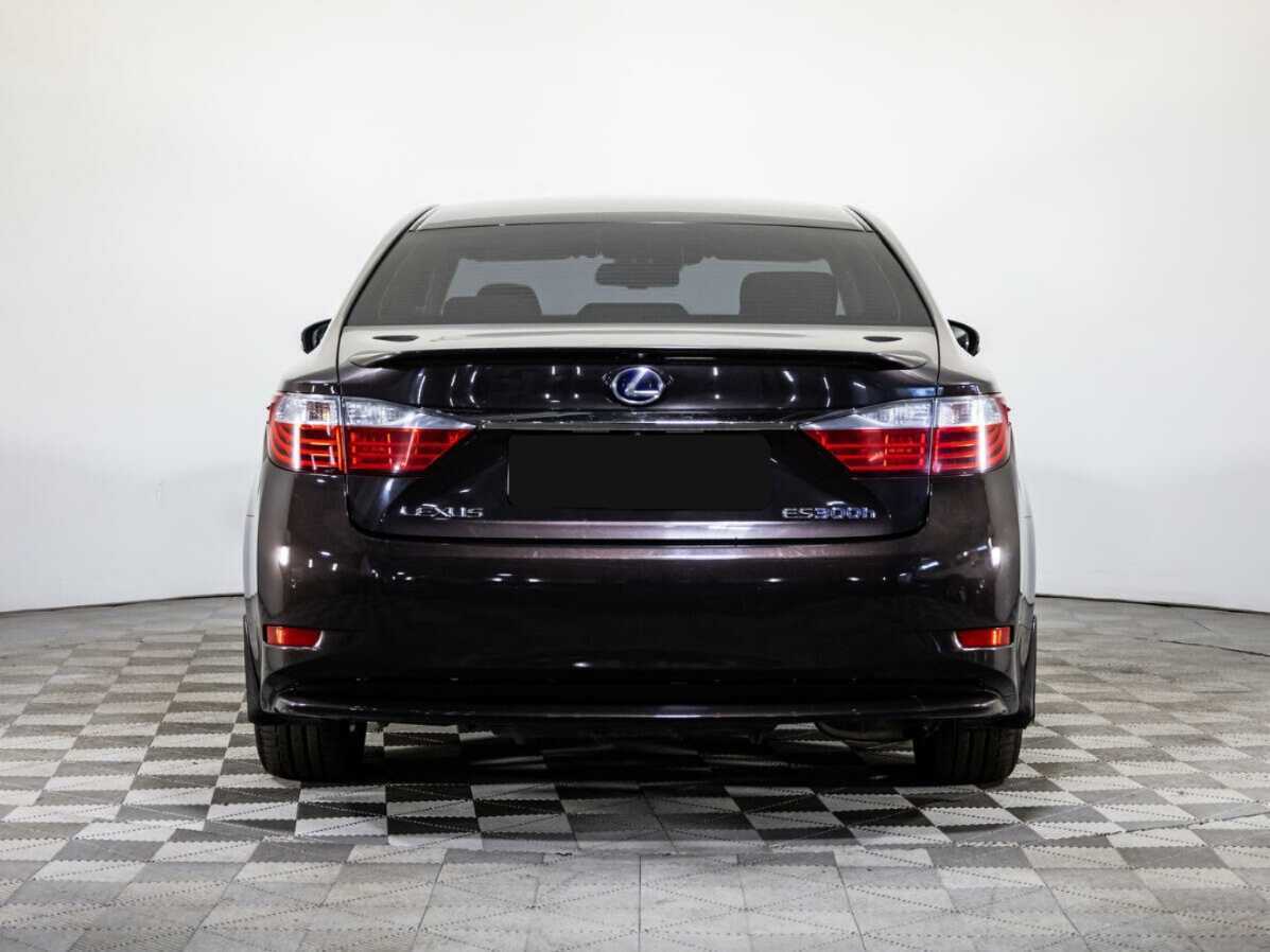 Купить Lexus ES 300h, 2014, 360 841 км, фото №5