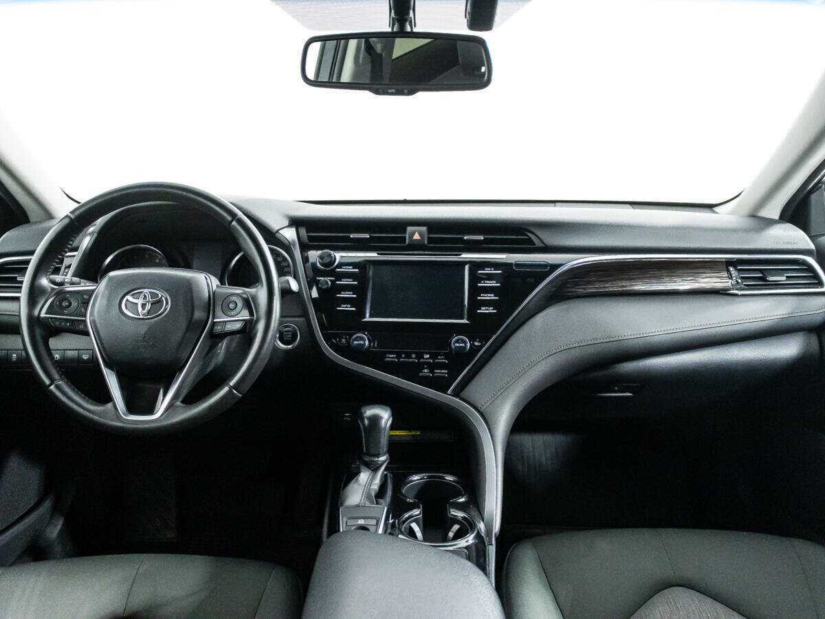 Купить Toyota Camry, 2018, 129 599 км, фото №13