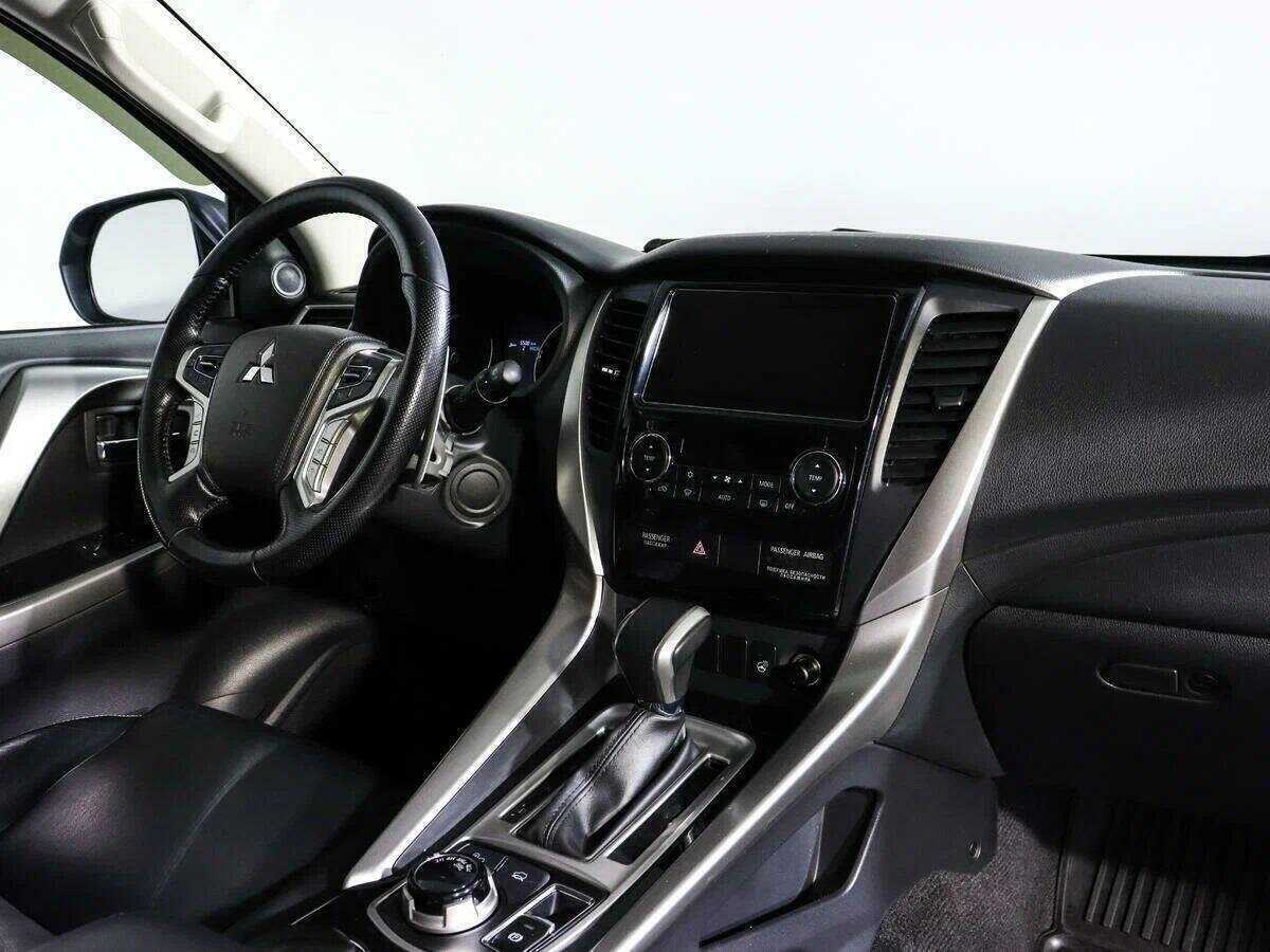 Купить Mitsubishi Pajero Sport, 2017, 129 510 км, фото №7