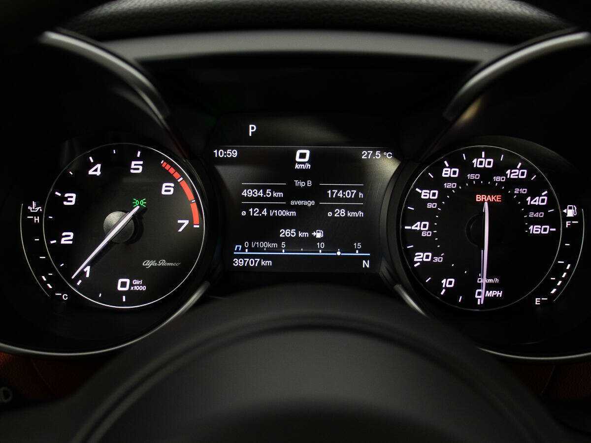 Купить Alfa Romeo Giulia, 2021, 39 706 км, фото №12