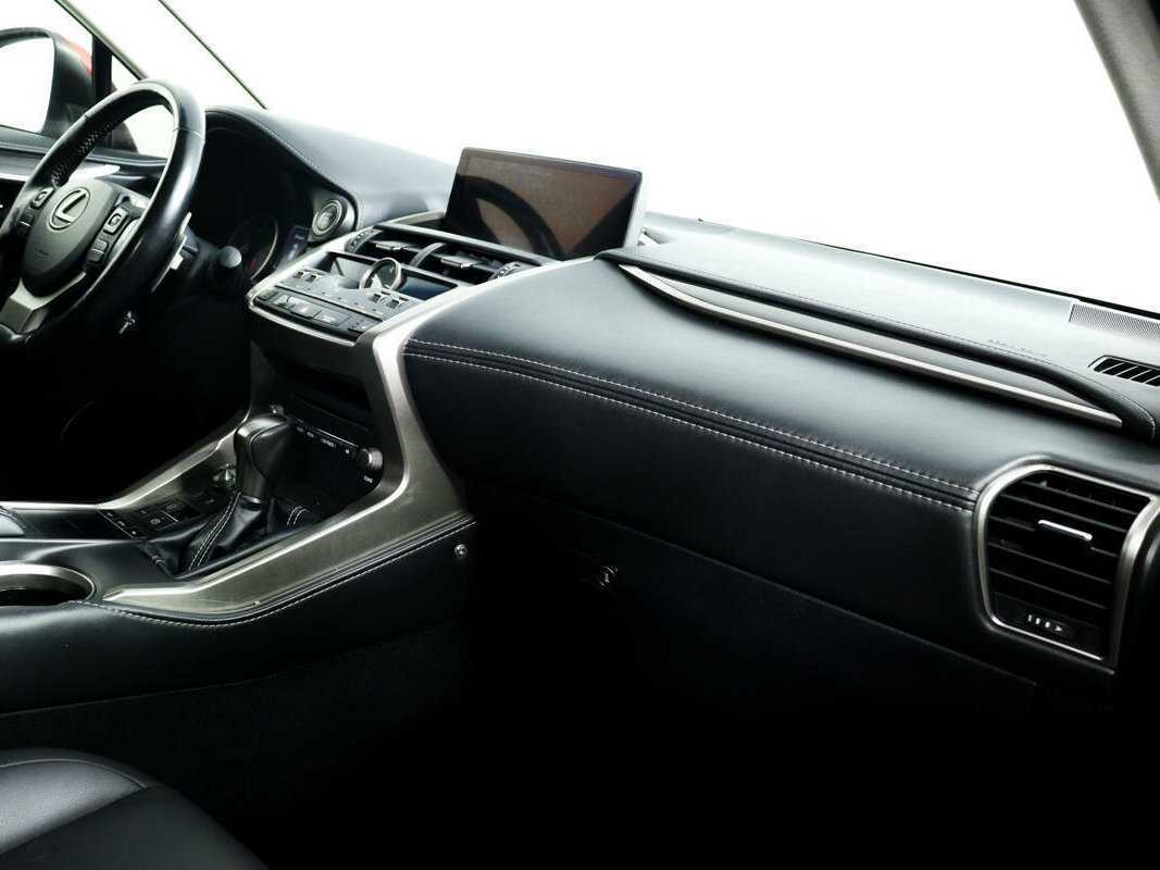 Купить Lexus NX 200, 2018, 108 500 км, фото №9