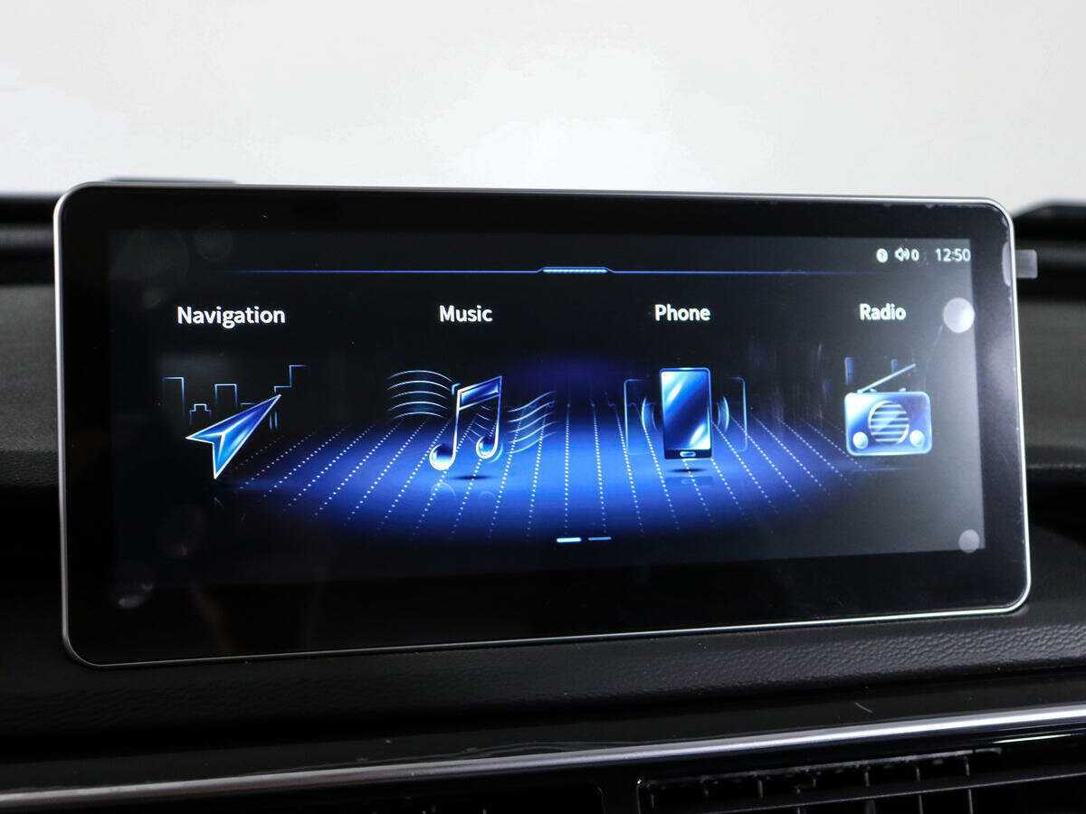 Купить Hongqi H5, 2022, 64 км, фото №25