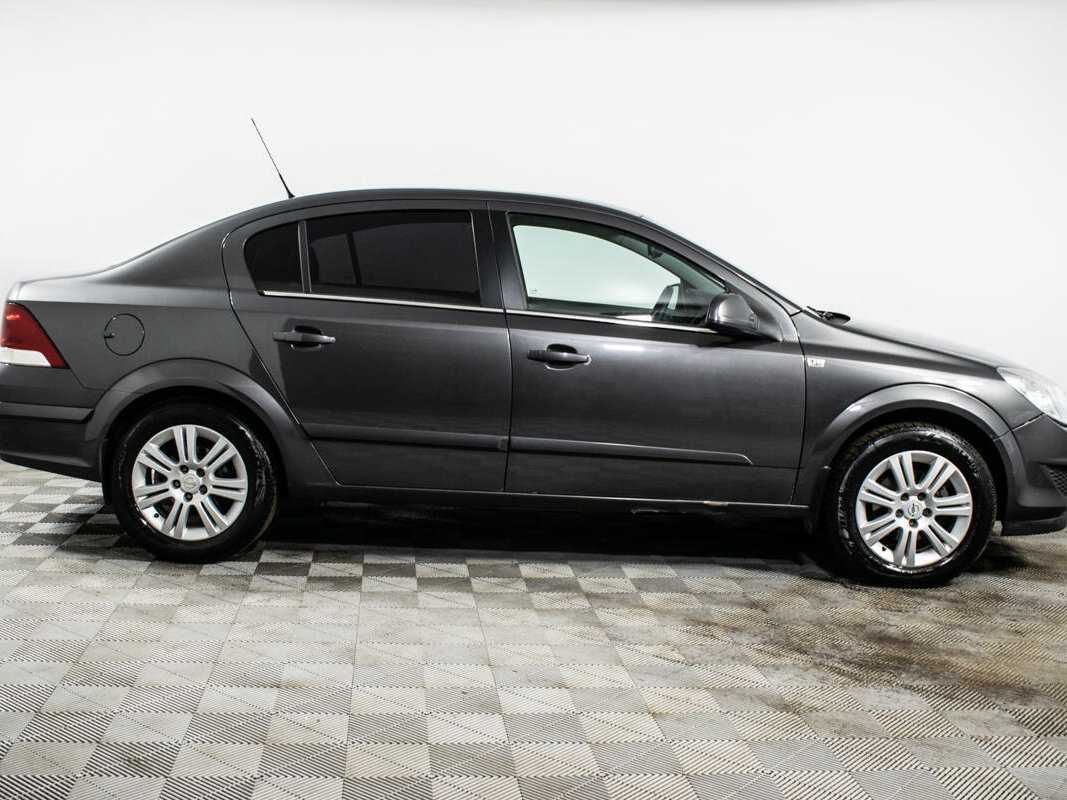 Купить Opel Astra, 2011, 212 534 км, фото №4