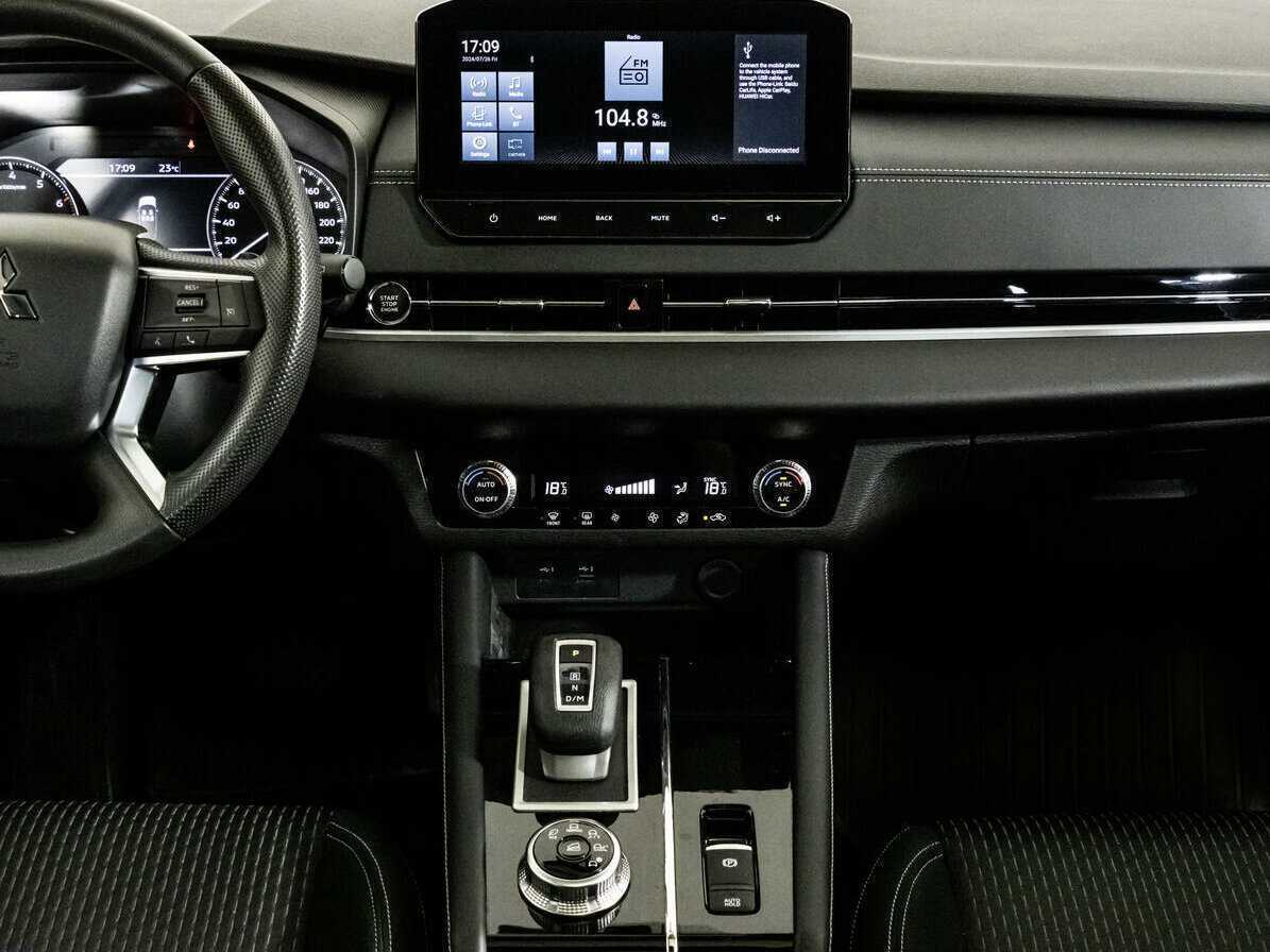 Купить Mitsubishi Outlander, 2023, 3 375 км, фото №11