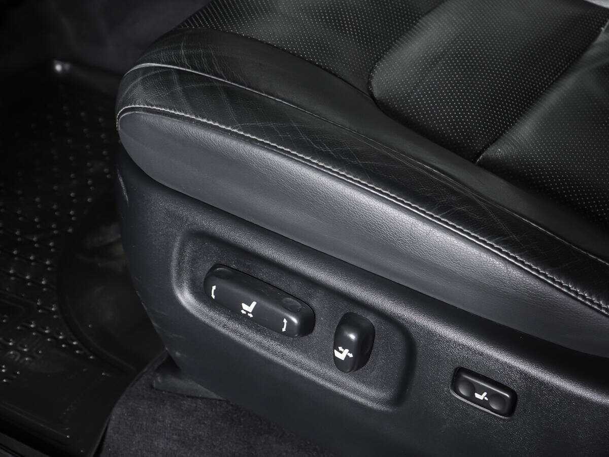 Купить Toyota Land Cruiser, 2021, 186 775 км, фото №17