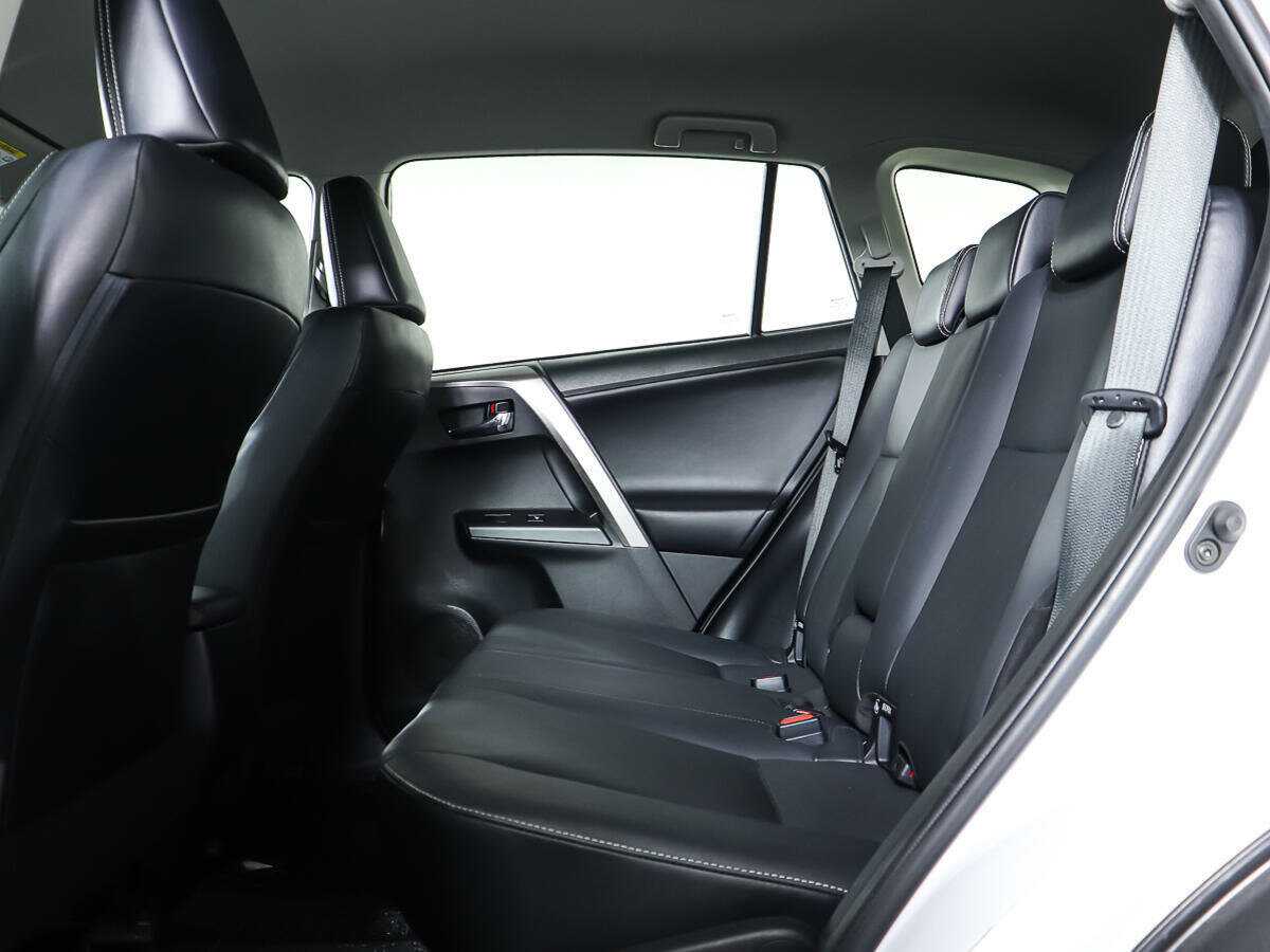 Купить Toyota RAV4, 2018, 130 044 км, фото №9