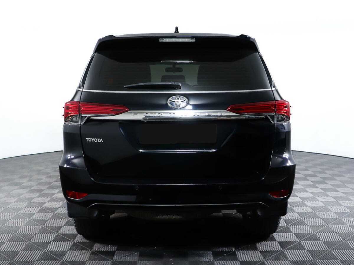 Купить Toyota Fortuner, 2017, 134 060 км, фото №6