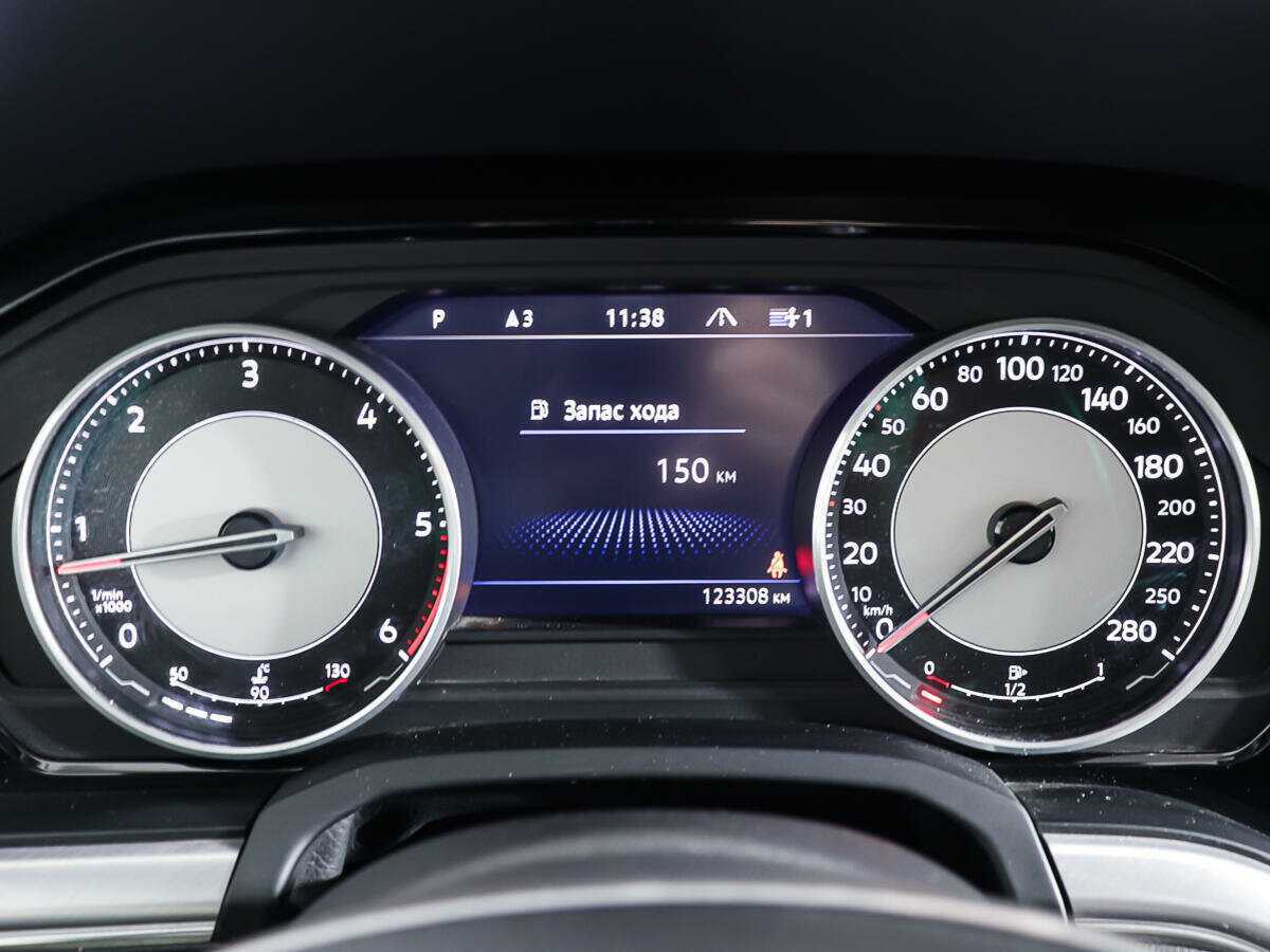 Купить Volkswagen Touareg, 2020, 123 307 км, фото №13