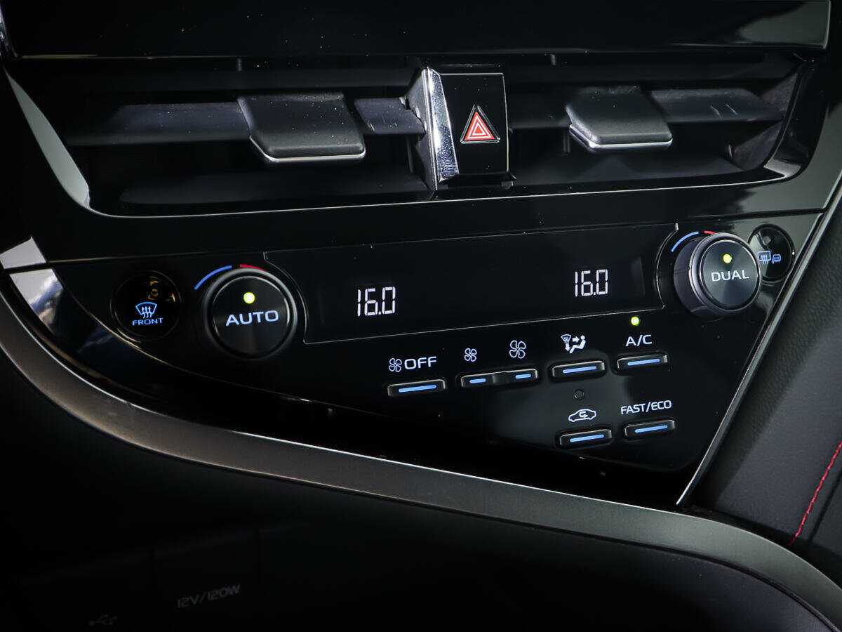 Купить Toyota Camry, 2021, 60 453 км, фото №16