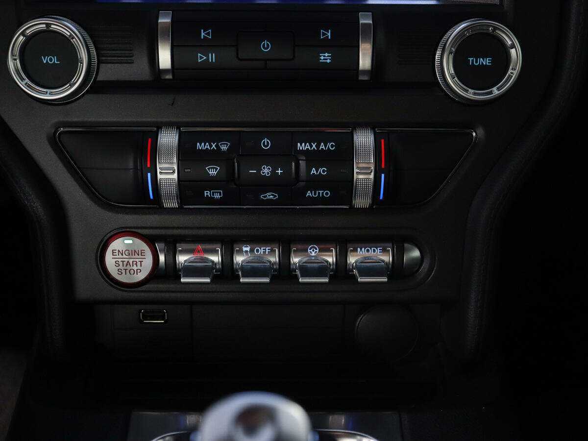 Купить Ford Mustang, 2022, 7 620 км, фото №17