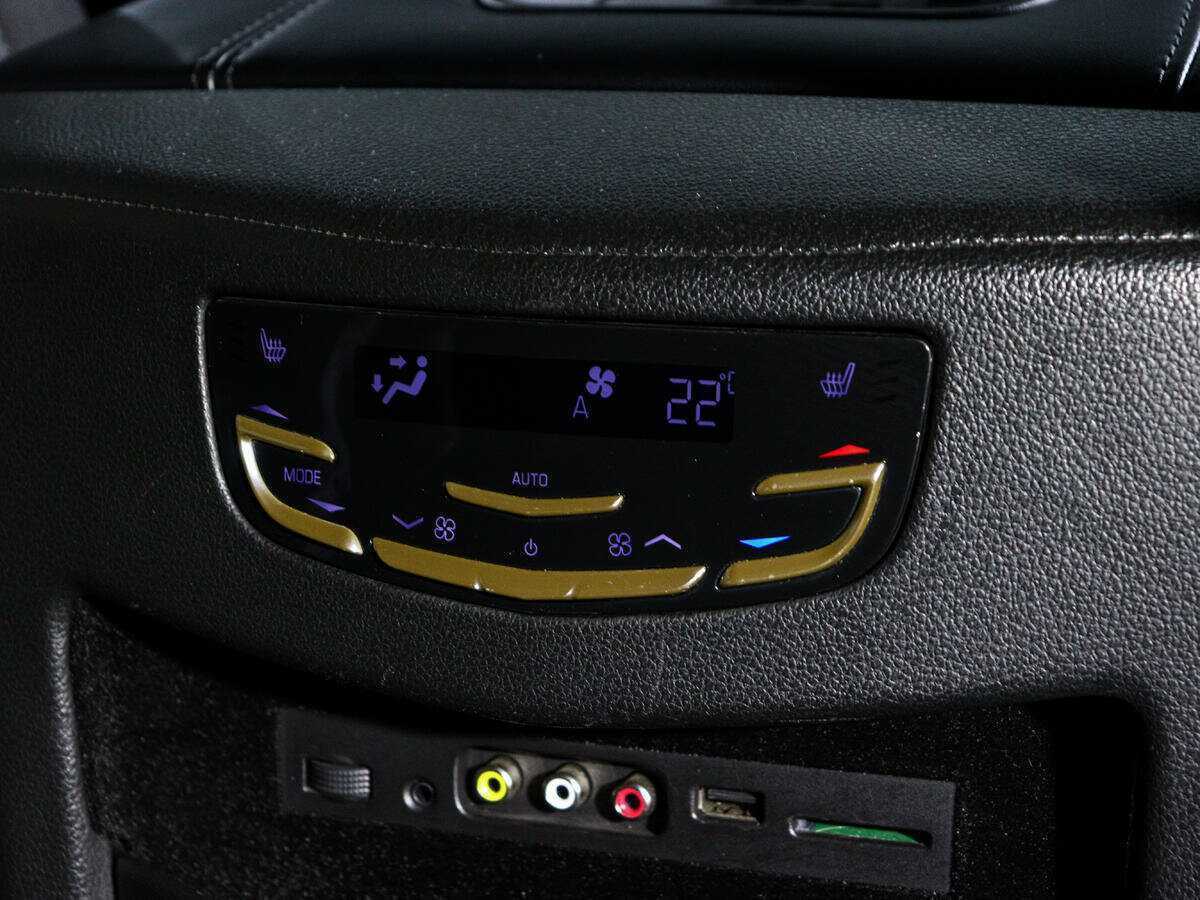 Купить Cadillac Escalade, 2016, 144 257 км, фото №17