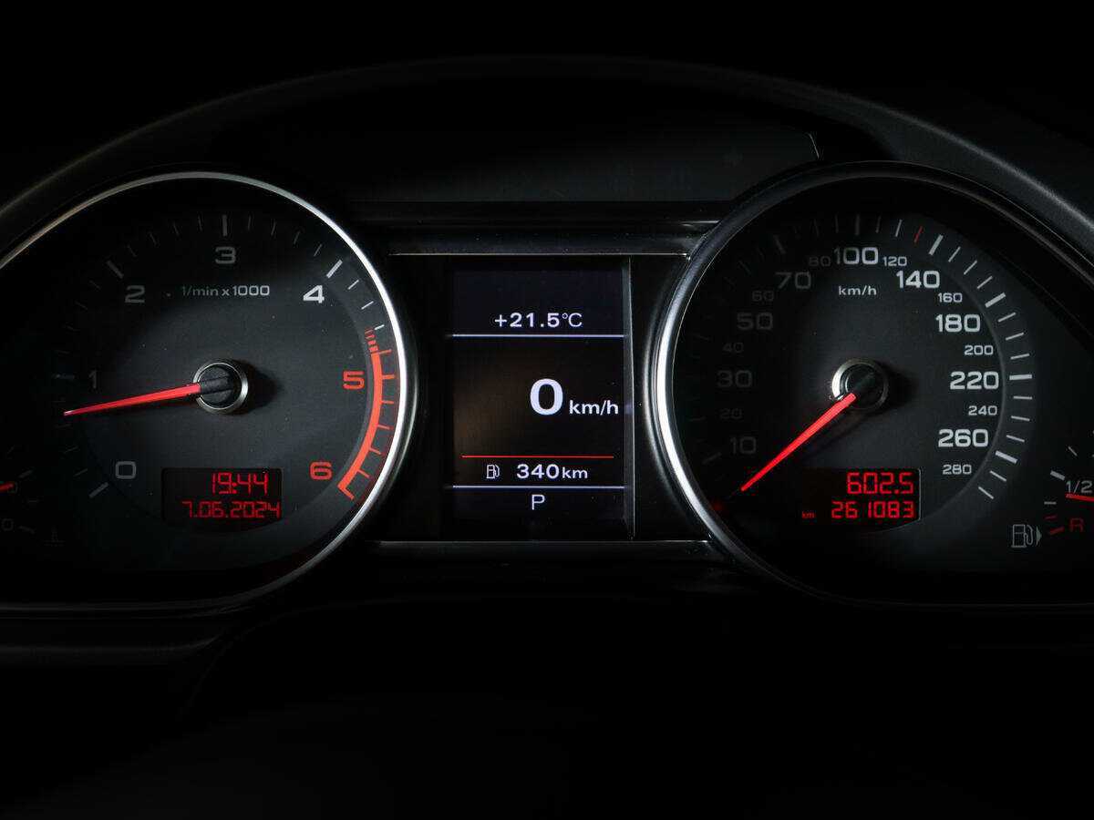 Купить Audi Q7, 2010, 261 081 км, фото №11