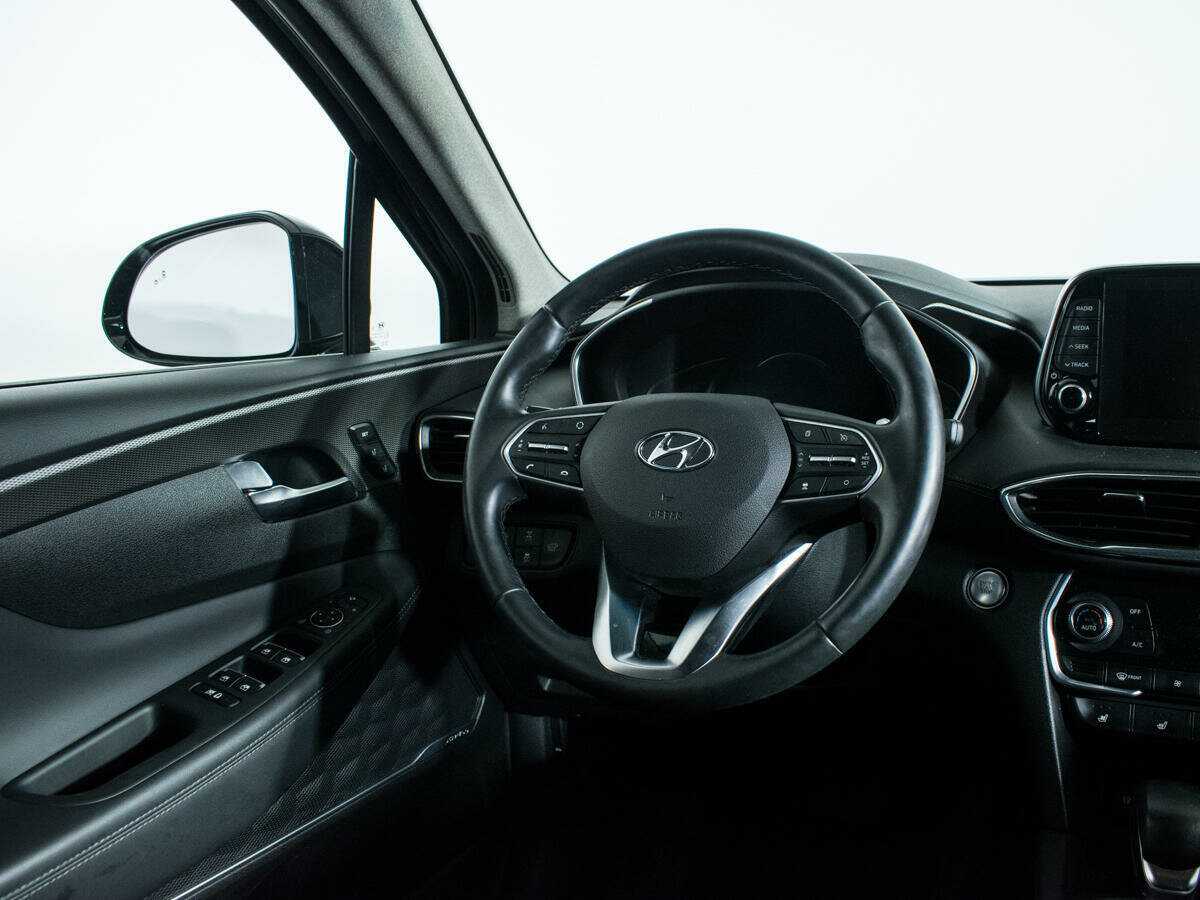 Купить Hyundai Santa Fe, 2019, 30 001 км, фото №14