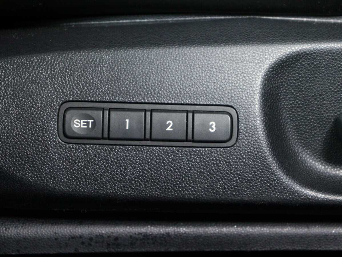 Купить Mazda CX-7, 2011, 165 900 км, фото №13