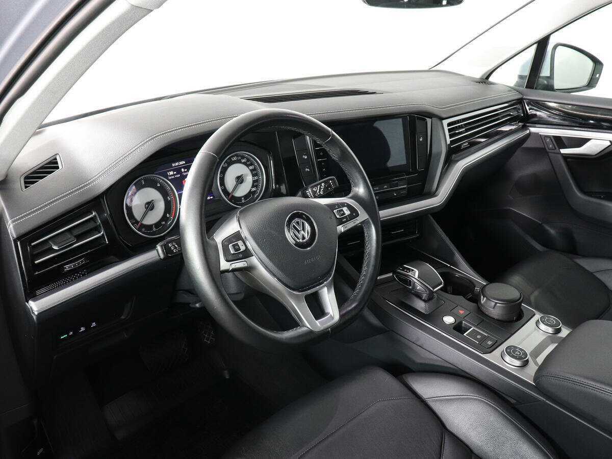 Купить Volkswagen Touareg, 2020, 162 090 км, фото №9